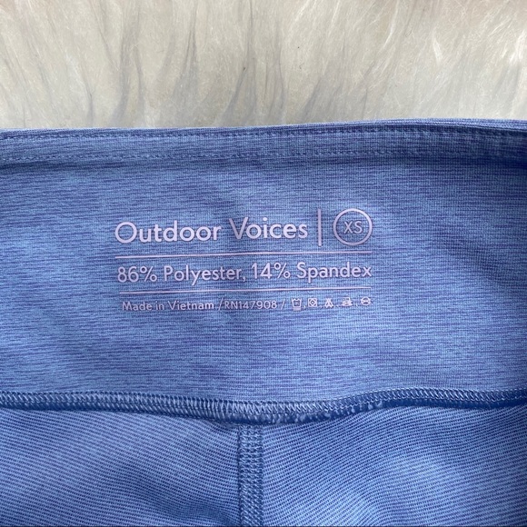 Outdoor Voices 3/4 Warmup Leggings in Lilac XS - Picture 7 of 7